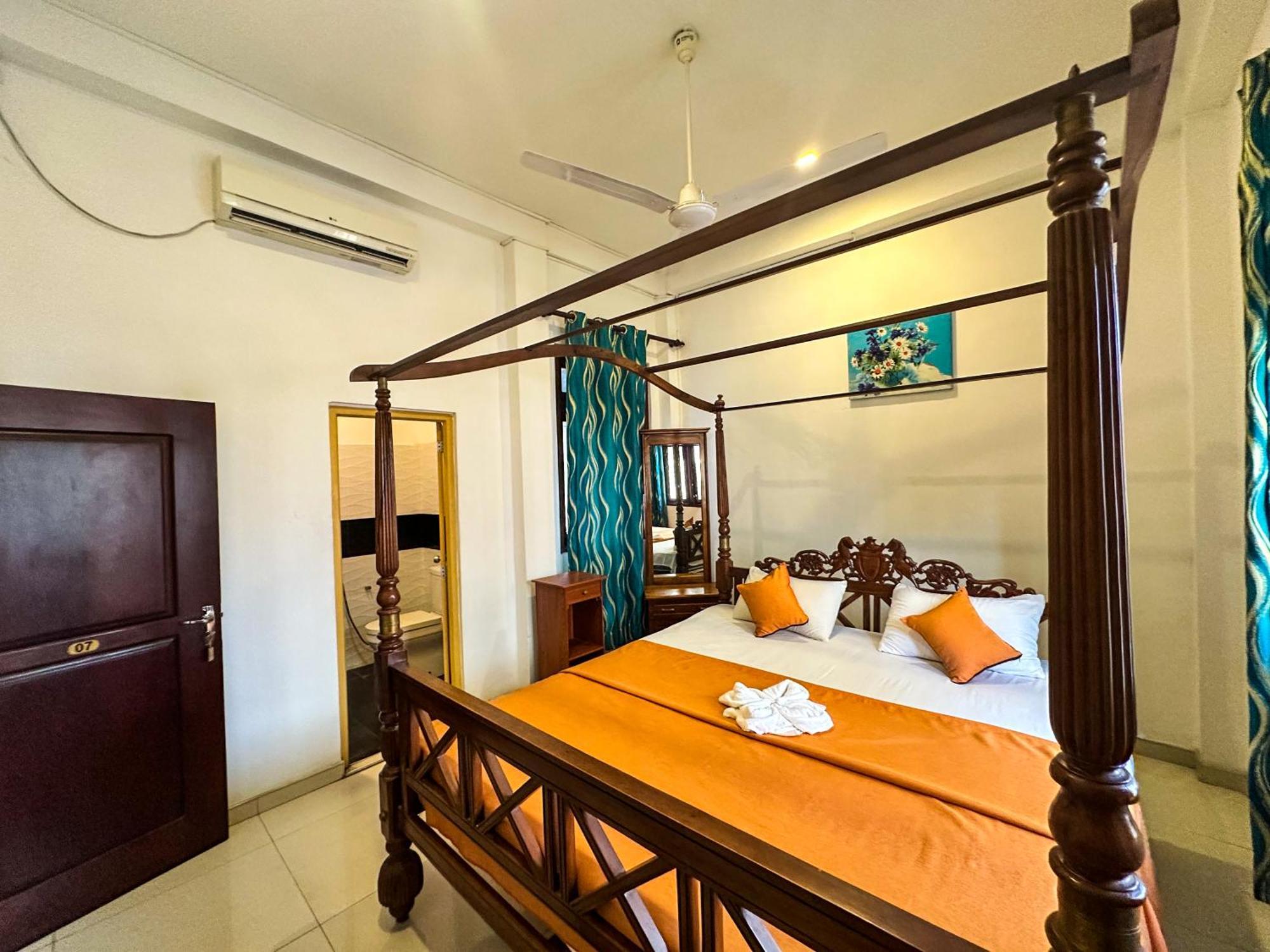 Hotel New Panda House Galle Exterior foto